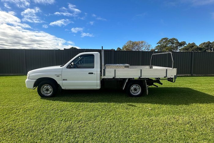 2005 Mazda Bravo DX