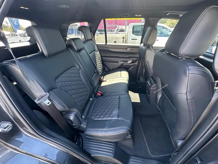 2026 Ford Everest Platinum