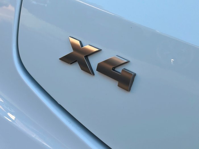 2018 BMW X4 M40i