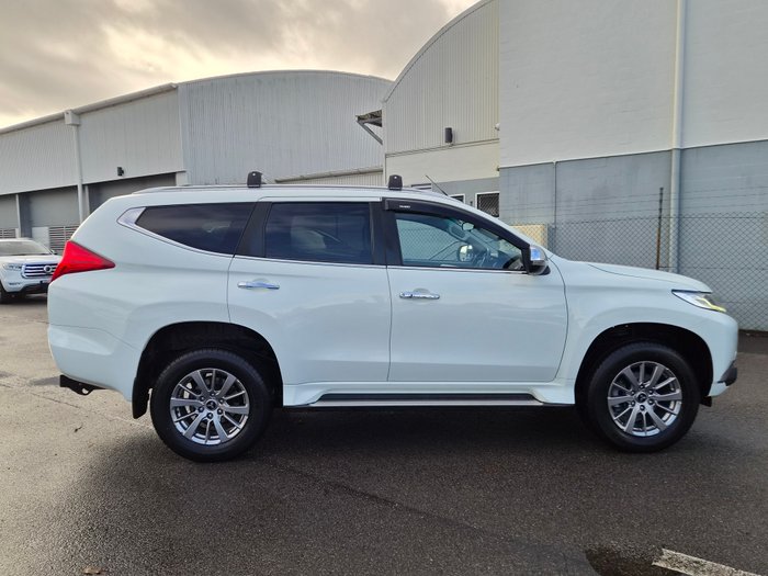 2019 Mitsubishi Pajero Sport GLX
