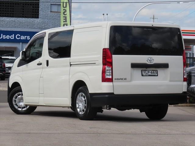 2021 Toyota Hiace