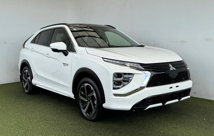 2023 Mitsubishi Eclipse Cross PHEV XLS PLUS