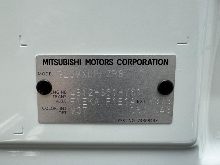 2023 Mitsubishi Eclipse Cross PHEV XLS PLUS