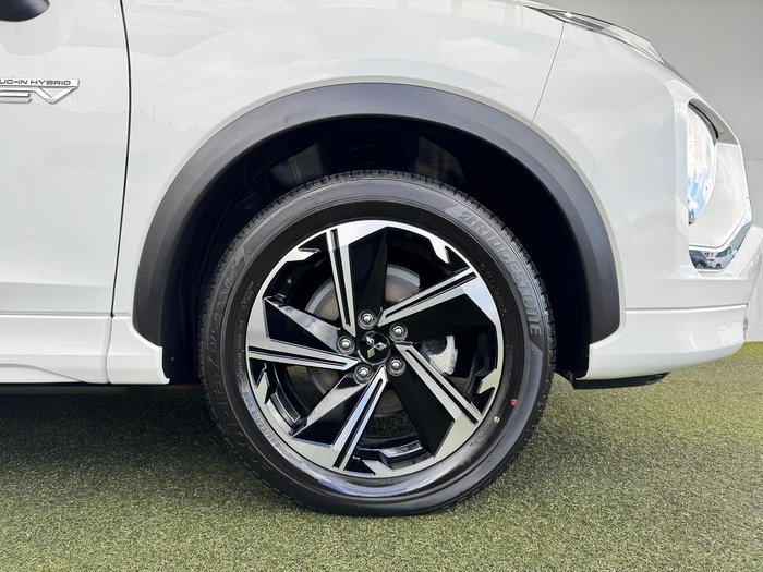 2023 Mitsubishi Eclipse Cross PHEV XLS PLUS