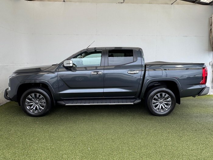 2024 Mitsubishi Triton GLS