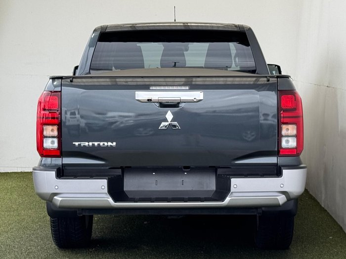 2024 Mitsubishi Triton GLS