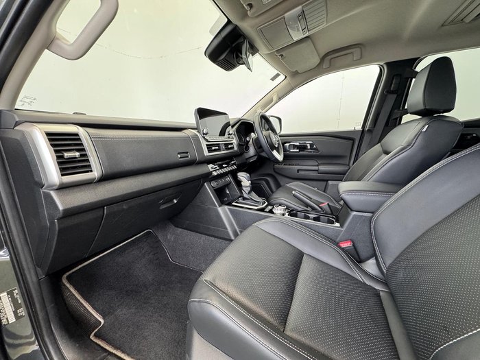 2024 Mitsubishi Triton GLS
