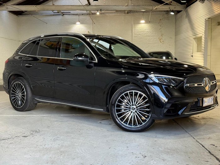 2025 Mercedes-Benz GLC-Class