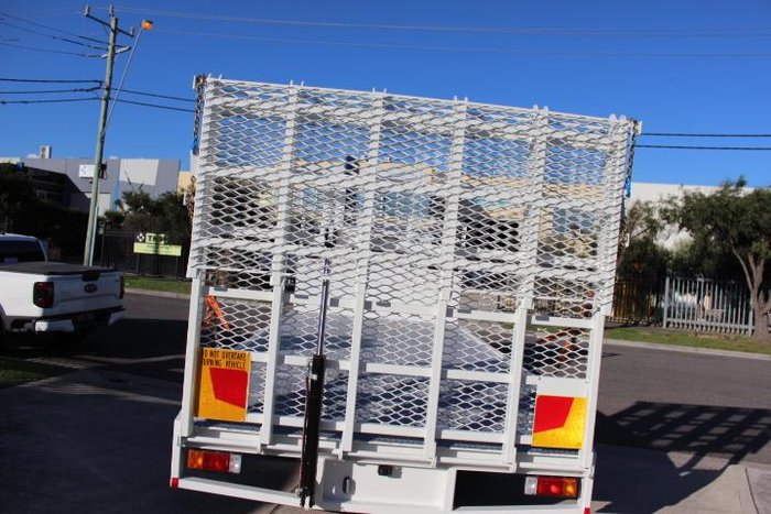 2021 Hino 300 Series 921 WHITE