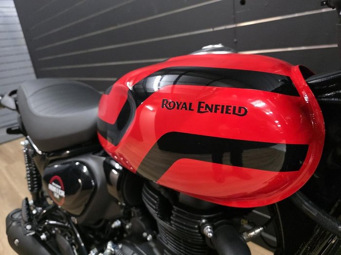 2026 Royal Enfield HUNTER 350 Red