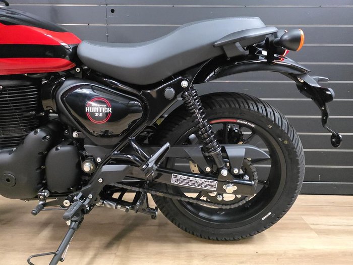 2026 Royal Enfield HUNTER 350 Red