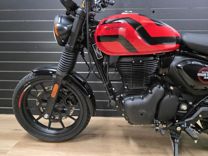 2026 Royal Enfield HUNTER 350 Red