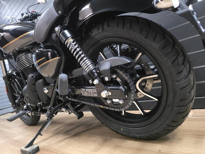 2026 Royal Enfield METEOR 350 SUPERNOVA Black