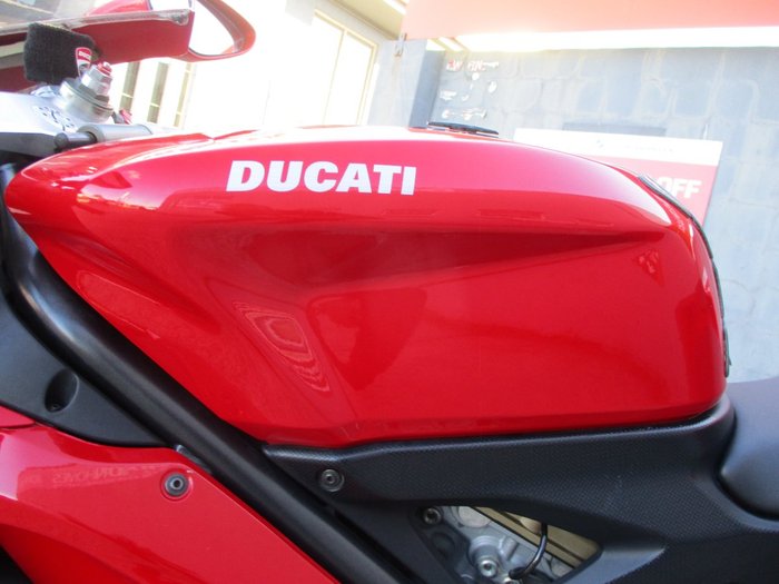 2010 Ducati 1198 RED