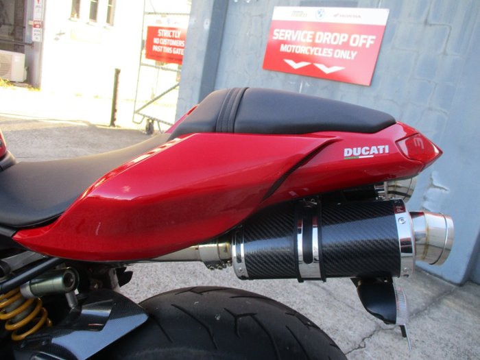 2010 Ducati 1198 RED