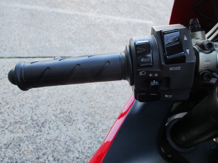 2010 Ducati 1198 RED