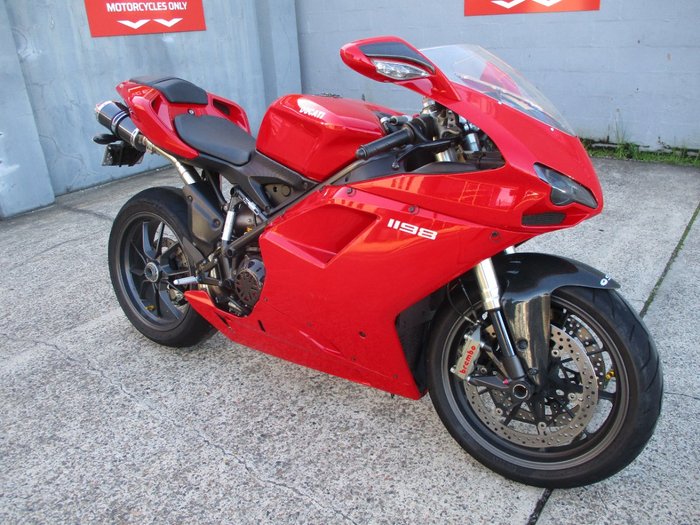 2010 Ducati 1198 RED