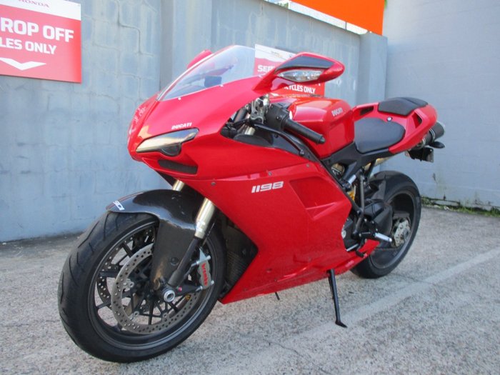 2010 Ducati 1198 RED