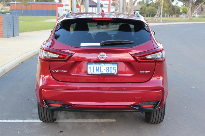 2021 Nissan QASHQAI Midnight Edition