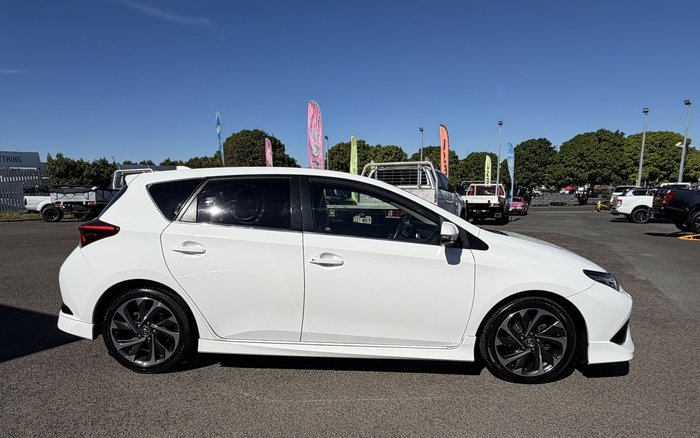 2017 Toyota Corolla ZR