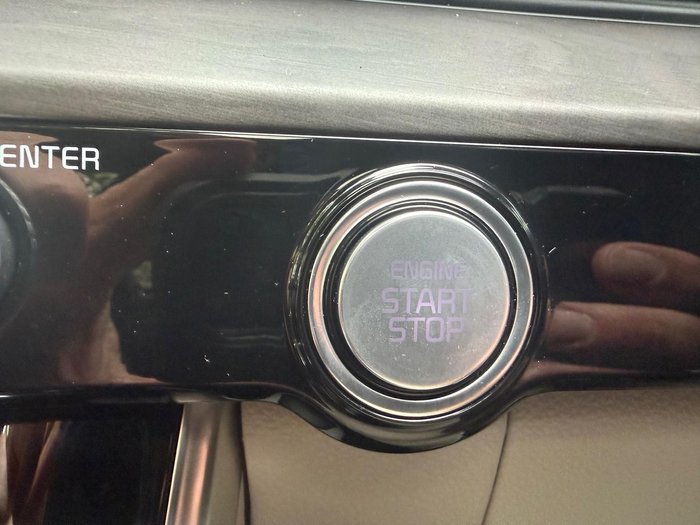 2023 Kia Carnival Special Edition