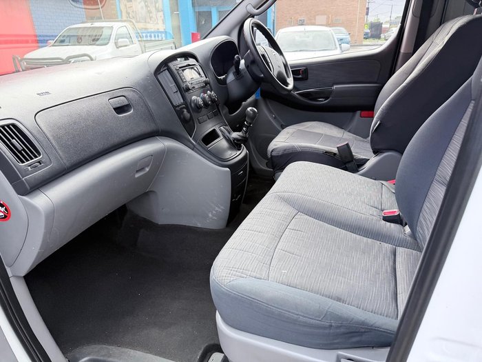2014 Hyundai iLoad TQ2-V MY14 Creamy White