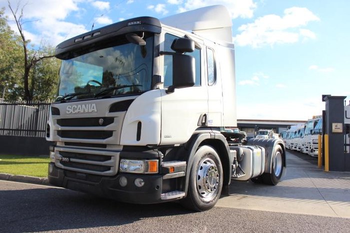 2017 Scania P Series P360 WHITE