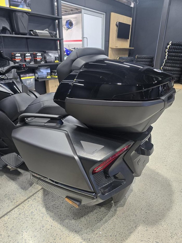 2024 Can-Am Spyder F3 LTD SE6 Spyder F3 Black