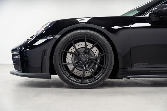 2025 Porsche 911 GT3