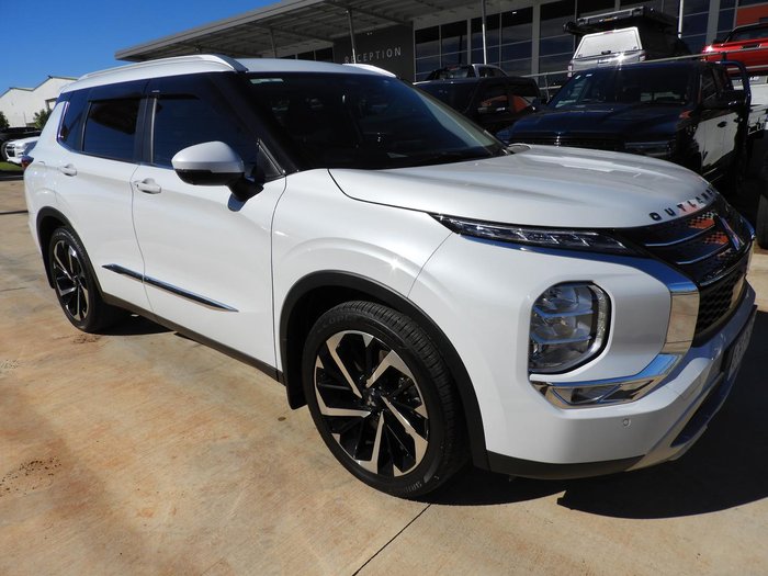 2023 Mitsubishi Outlander Aspire
