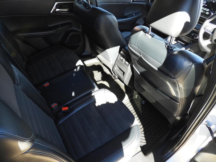 2023 Mitsubishi Outlander Aspire