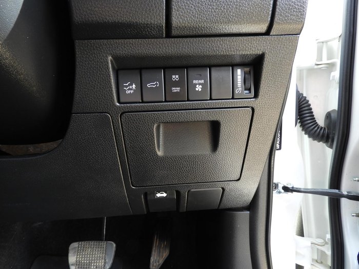 2023 Isuzu MU-X LS-T