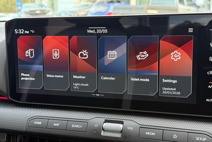 2024 Kia K4 GT-Line