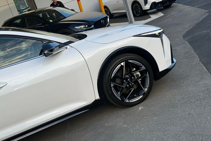 2024 Kia K4 GT-Line