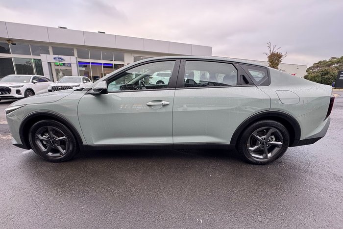 2024 Kia K4 S