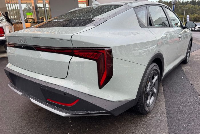2024 Kia K4 S