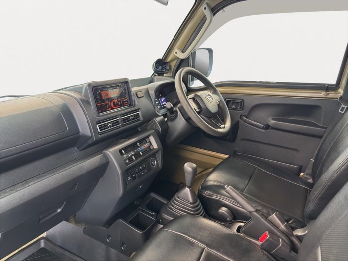 2022 Daihatsu Hijet Jumbo 4WD