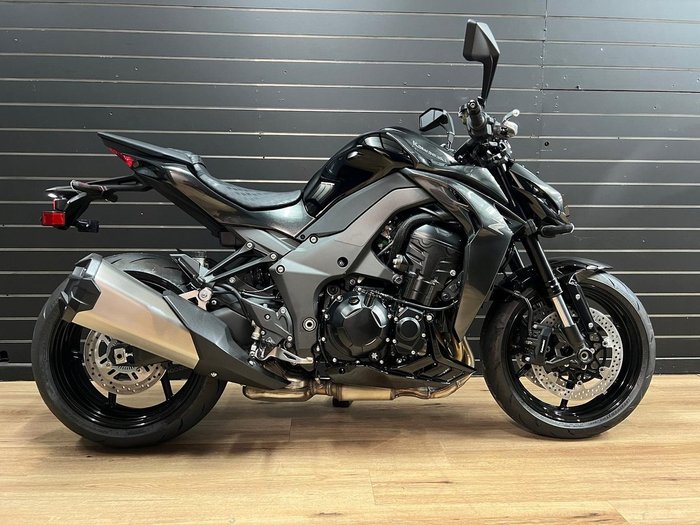 2026 Kawasaki 2026 KAWASAKI 1100CC ZR1100 Black