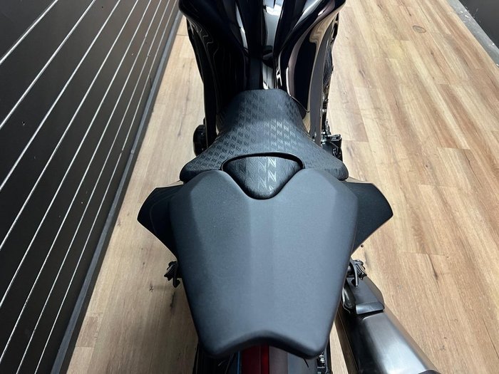 2026 Kawasaki 2026 KAWASAKI 1100CC ZR1100 Black