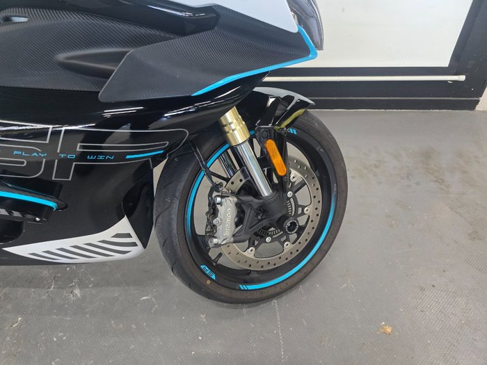 2024 CFMOTO 450 SR ABS NEBULA BLACK