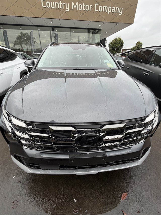 2026 Hyundai Tucson Hybrid Premium