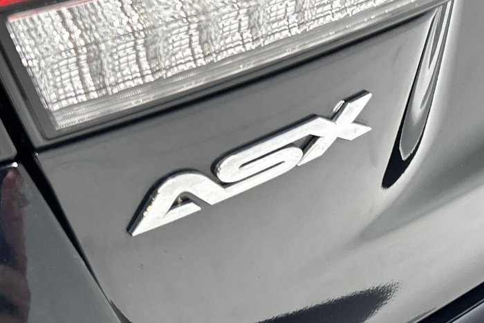 2024 Mitsubishi ASX LS