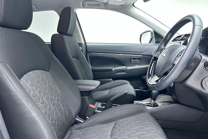 2024 Mitsubishi ASX LS
