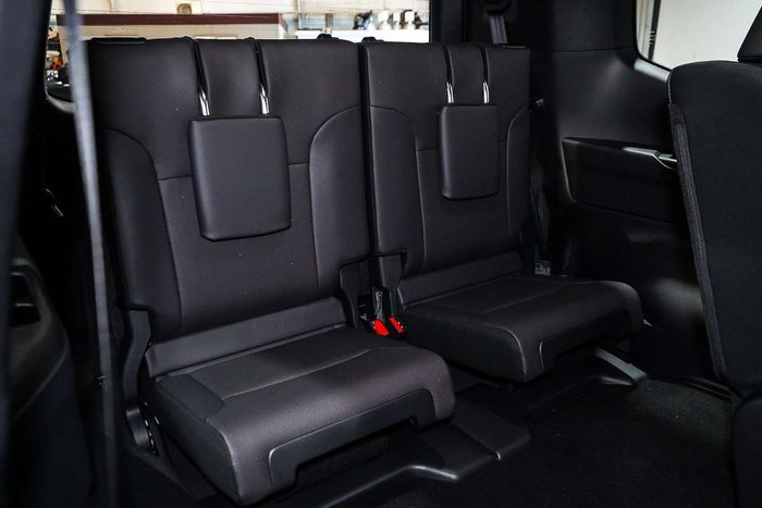 2026 Toyota Landcruiser VX
