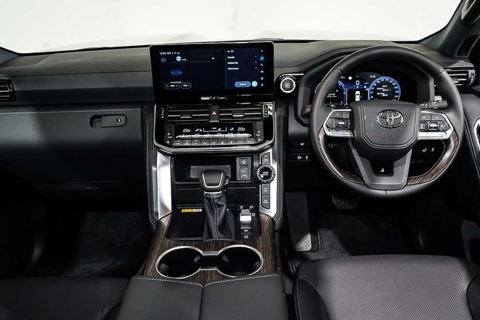 2026 Toyota Landcruiser VX