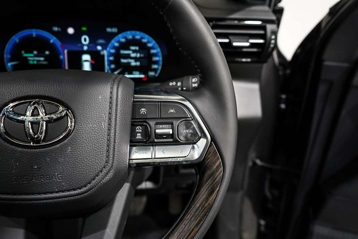 2026 Toyota Landcruiser VX