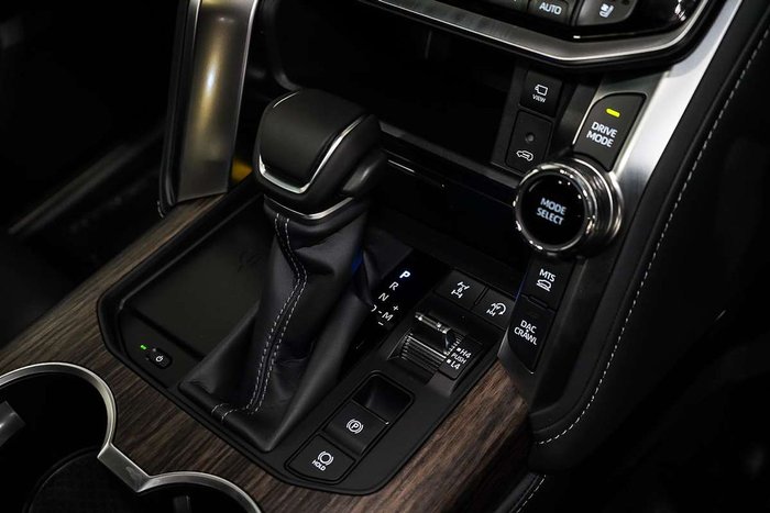 2026 Toyota Landcruiser VX