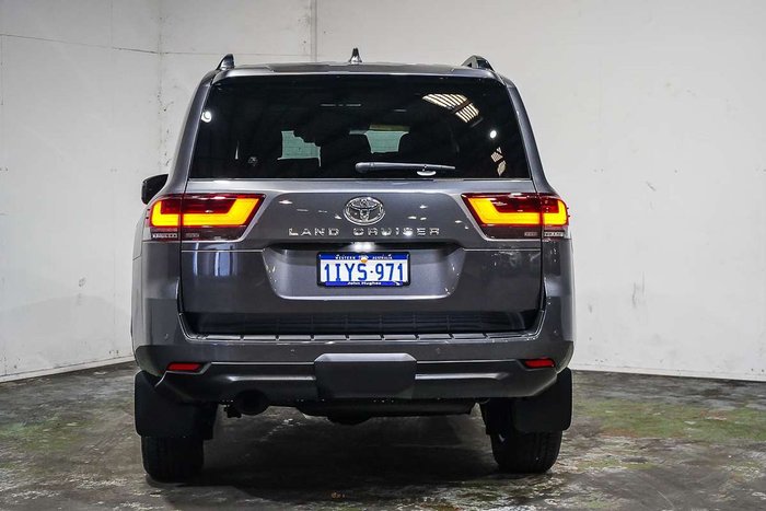 2026 Toyota Landcruiser VX