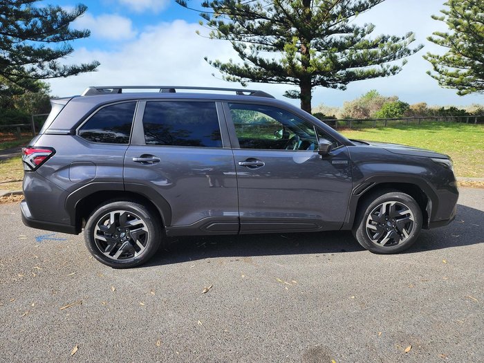 2025 Subaru Forester Hybrid