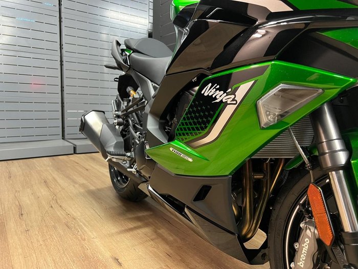 2026 Kawasaki NINJA 1100SX SE Green